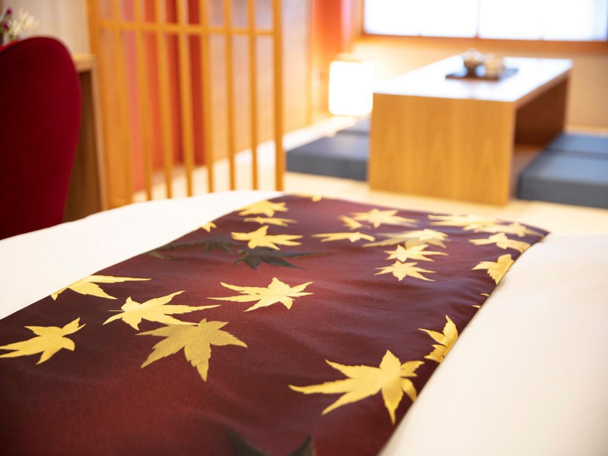 ทานากายะ เกียวโตคาราซูมะ Hotel ภายนอก รูปภาพ